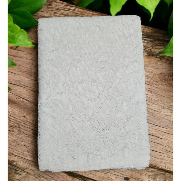 New Quaker Lace Elegant Oval Tablecloth 64x84 Devon Natural Cream Floral Vintage - Picture 4 of 5